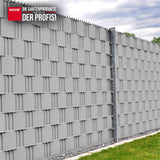 Blickdicht gestalteter Gartenzaun mit wetterfesten PVC Easy Zaunblenden als Sicht- und Windschutz