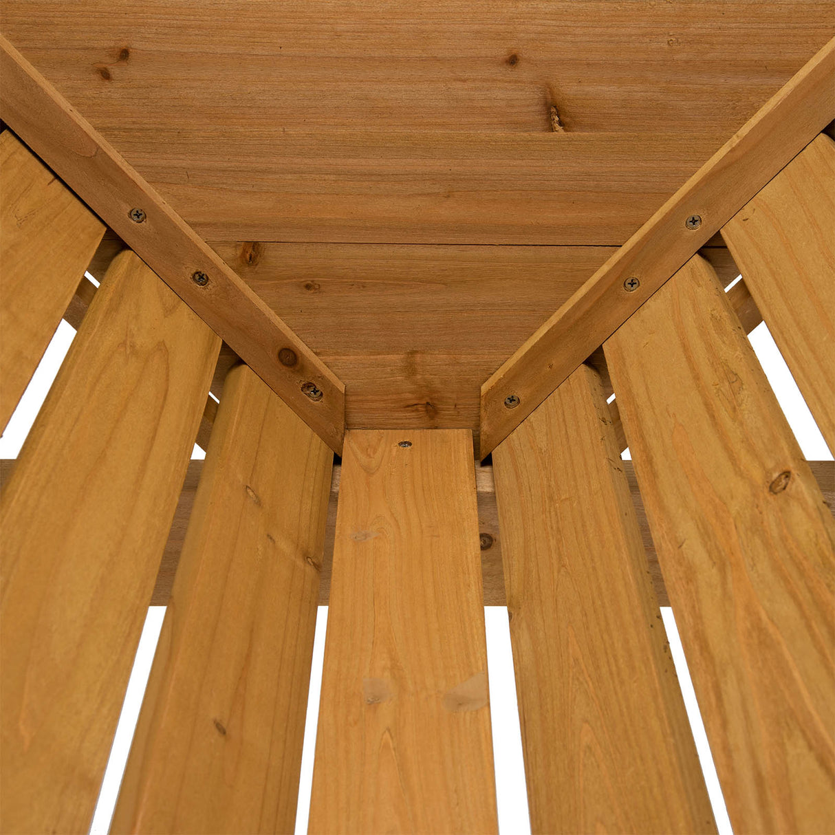 Wetterfest lasiertes Zedernholz in robuster Verarbeitung für eine langlebige Nutzung des großen Hochbeets